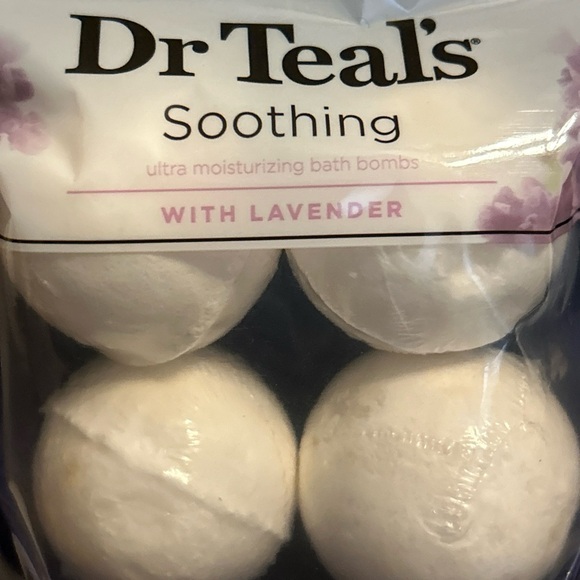 Dr Teal's Soothing Ultra Moisturizing Bath Bombs with Lavender 4ct relax - Picture 5 of 8